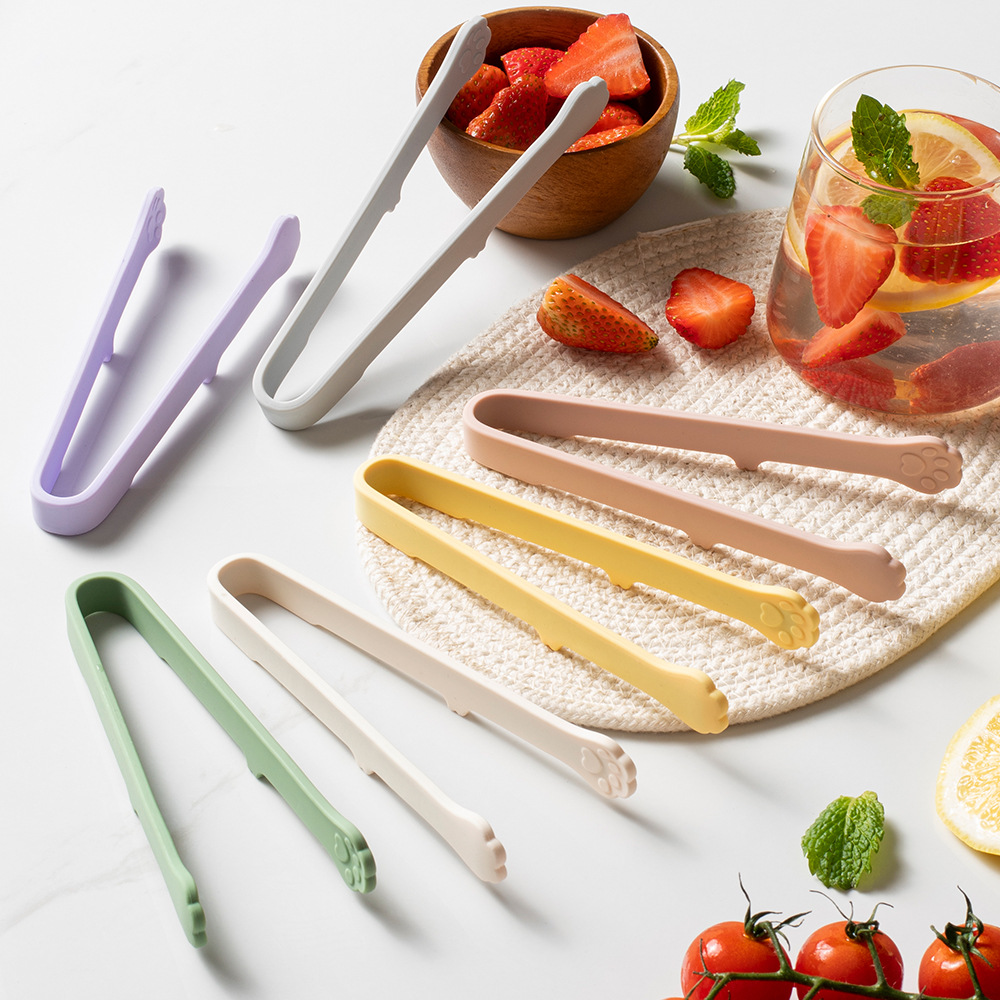 Kitchen Hanging Gadgets - Силиконовые щипцы для еды с милой
