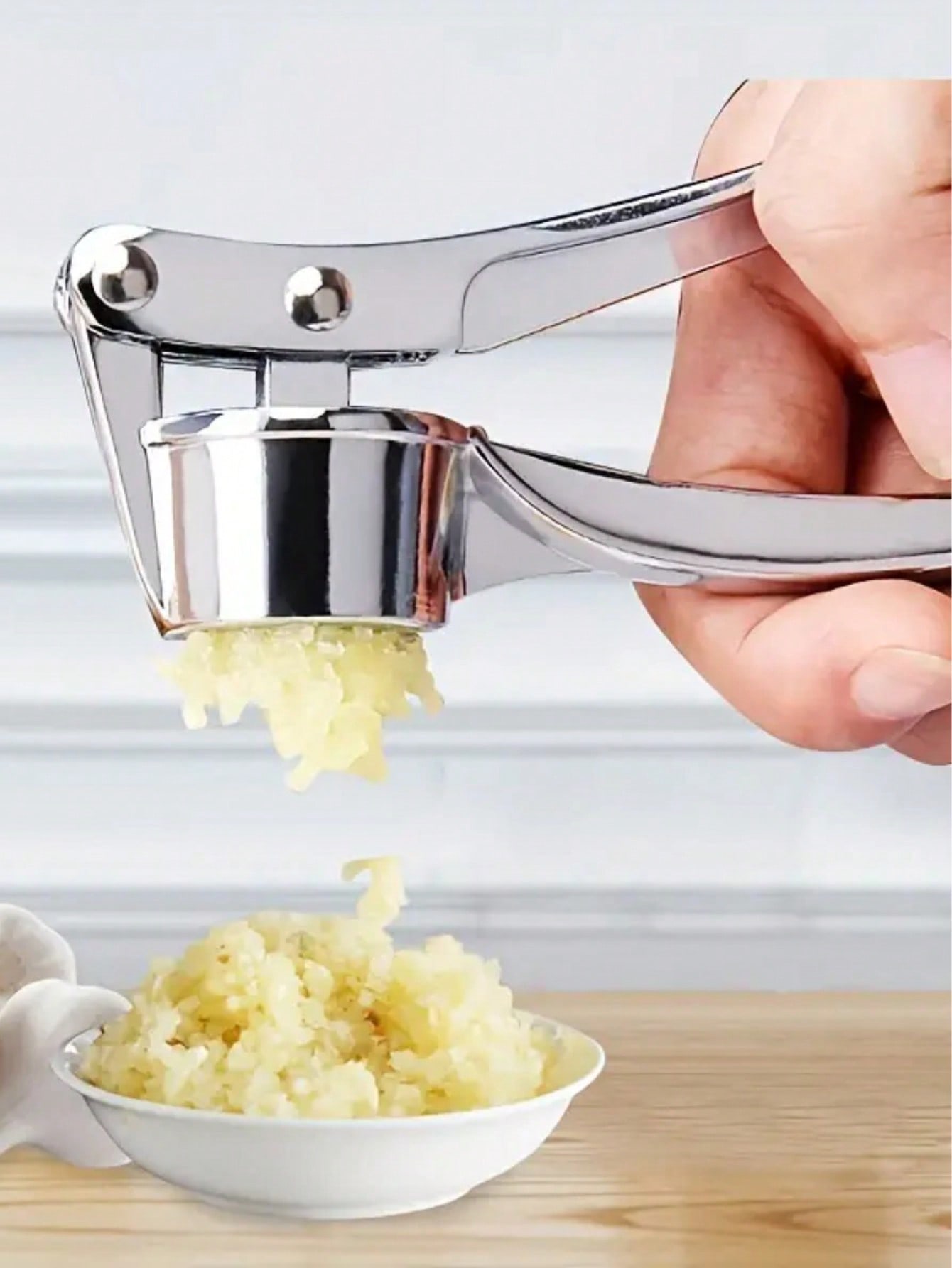 Пресс для чеснока, измельчител – обзор и цена Kitchen Gadgets Oxo